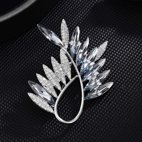 Trâm, Ghim Cài HimHip Lá Xanh Sang Trọng HKCC Đính Phale 3.5*4cm