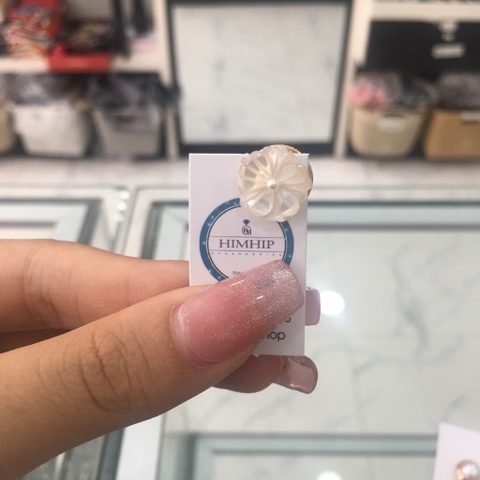 Pin Cài Áo HimHip Hoa Mai Khảm Trai Nhỏ Thanh Lịch HKCC Mix Trai 1.3cm