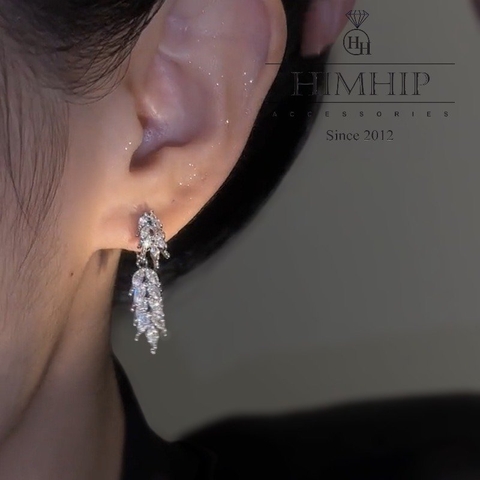 Khuyên Tai Ngắn HimHip Lá Kim Lấp Lánh HKCC Đính Phale 1x3cm