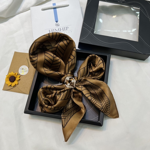 Set Quà Tặng Khăn Lụa Vuông Khổ 70 Kèm Cài Khăn - 271 (Combo đã bao gồm túi hộp thiệp)