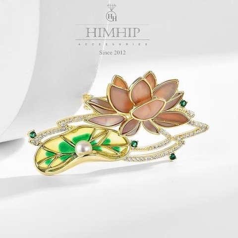 Trâm, Ghim Cài HimHip HKCC Sen Hồng Khảm Trai Đính Hạt Sương Trai Thật 5.5*2.2cm