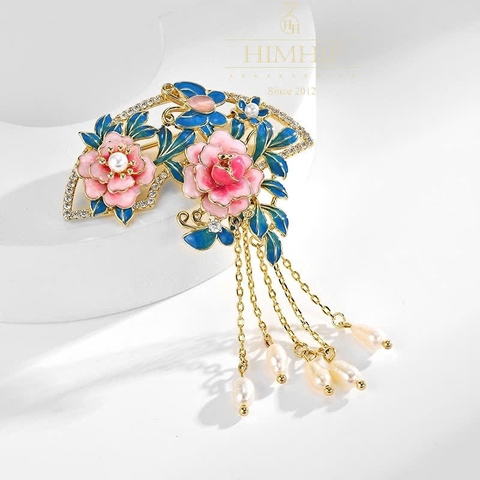 Trâm, Ghim Cài Áo HimHip HKCC Hoa Trà Xếp Quạt Phối Hạt Trai Thật 5*7cm