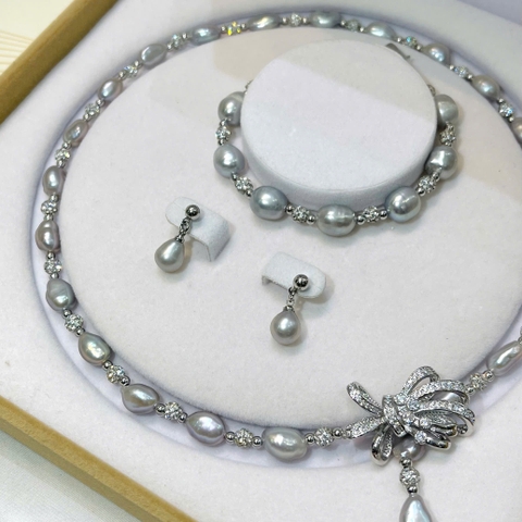 Set Trang Sức HimHip Vòng Cổ Trai Dị Khóa Nơ 82~83cm, Vòng Tay Trai Dị 16.5+4cm, Khuyên Tai Sang Trọng Kèm Hộp Nhung