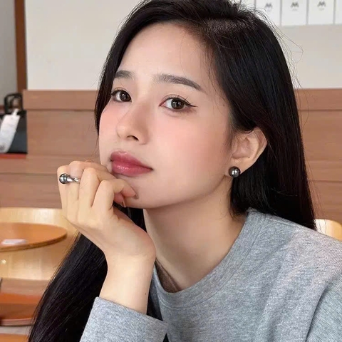 Khuyên Tai Nụ HimHip Tinh Thể Ngọc Trai Hạt Nụ Thanh Lịch