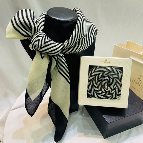 Set Quà HimHip Khăn Viscose  90x90cm Kèm Túi Hộp Thiệp - 1038