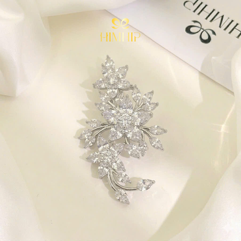 Ghim, Cài Áo HimHip HKCC Chùm Hoa Phale 5 Cánh Thanh Lịch 6x3,2cm