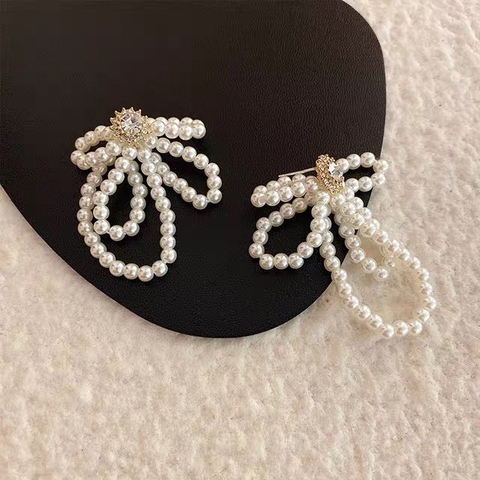 Khuyên Tai Bản To HimHip Hình Nơ Quý Phái HKCC Mix Hạt Giả Trai 4.8cm