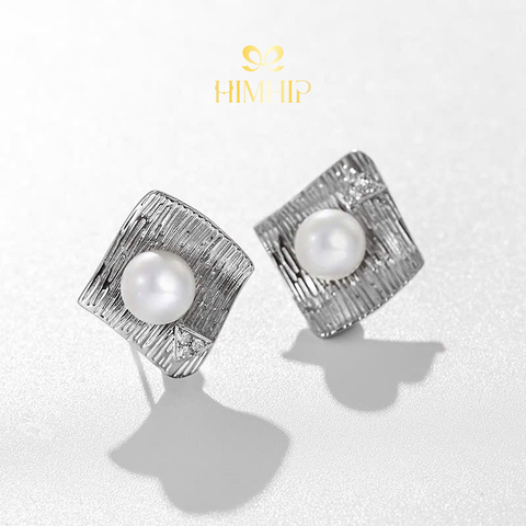 Khuyên Tai Nụ HimHip HKCC Gờ Sóng Trắng 1.5cm Gắn Hạt Trai Thật 6ly