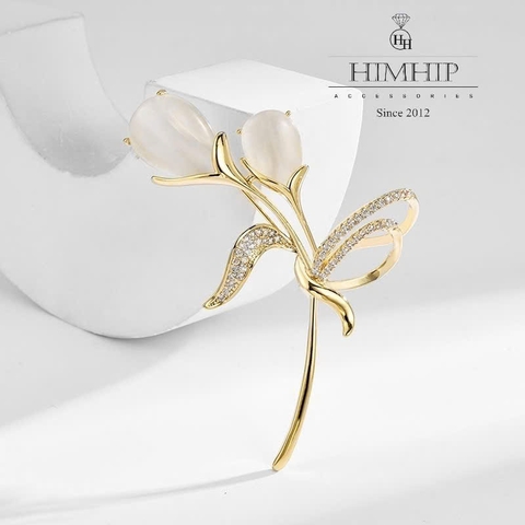 Trâm, Ghim Cài Áo HimHip HKCC Hoa Đá Mắt Mèo Phối Lá Phale Lấp Lánh 7*3.9cm