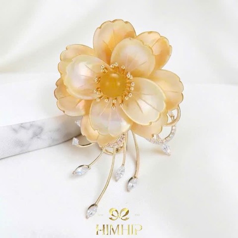 Trâm, Ghim Cài Áo HimHip HKCC Mai Trà Camellia 6.1x3.8cm