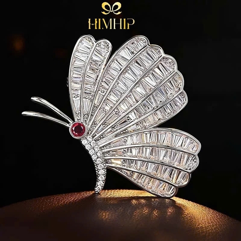 Trâm, Ghim Cài Áo HimHip HKCC Bướm Lá Phong Hồng 4.5x3.2cm