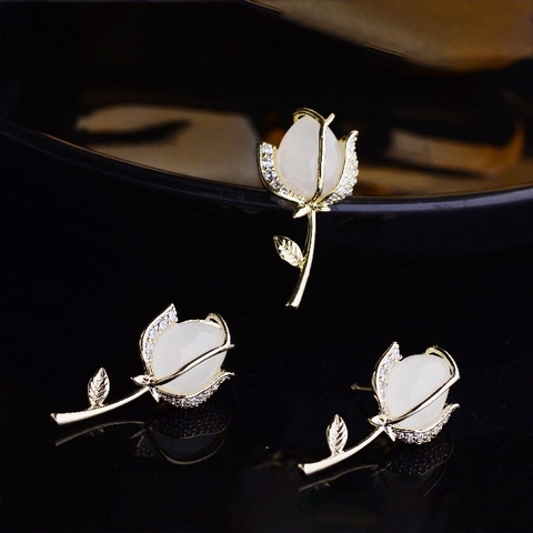 Pin Cài Áo HimHip Bông Hoa Búp Trắng Sang Trọng HKCC Đính Phale 1.5 cm