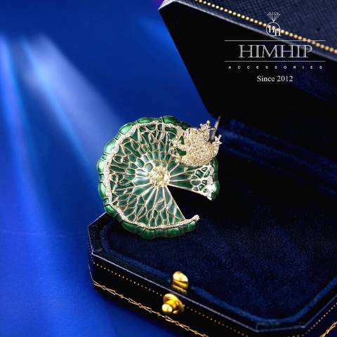 Trâm, Ghim Cài Áo HimHip Lá Sen Hoạ Tiết Độc Đáo Sang Trọng HKCC Đính Phale 4*3,5cm HPBD