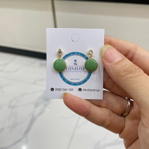 Khuyên Tai Ngắn HimHip Mặt Ngọc Trà Xanh Thanh Lịch HKCC Đính Phale 1x1.7cm