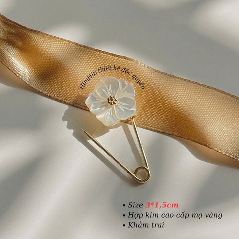 [Thiết kế] Trâm, Ghim Cài Áo Kim Băng HimHip HKCC Bạch Vân Mai 3.2x1.5cm