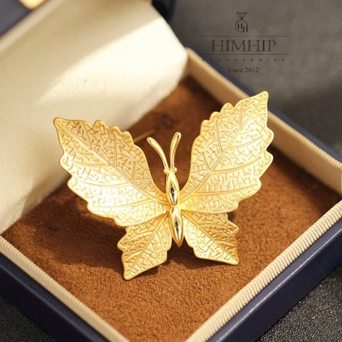 Trâm, Ghim Cài Áo HimHip HKCC Bướm Lá Kim 4.5*5.5cm