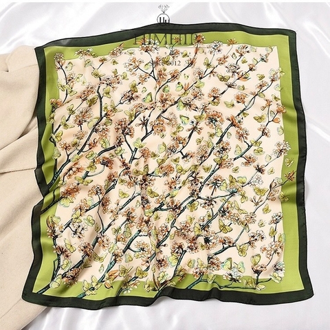 Set Quà HimHip Khăn Lụa Vuông 70x70cm & Cài Khăn Kèm Túi Hộp Thiệp - 384