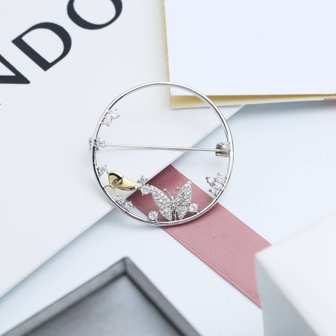 Trâm, Ghim Cài Áo HimHip Trăng Rằm Ánh Bướm Thanh Lịch HKCC Đính Phale 3,9cm