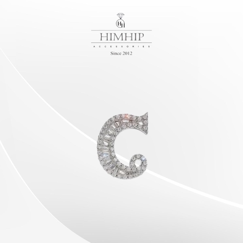 Pin Cài Áo HimHip Chữ C Sang Trọng HKCC Đính Phale 2cm