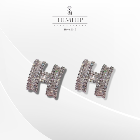 Khuyên Tai Nụ HimHip Chữ H Thanh Lịch HKCC Đính Phale 1x1cm - Trắng
