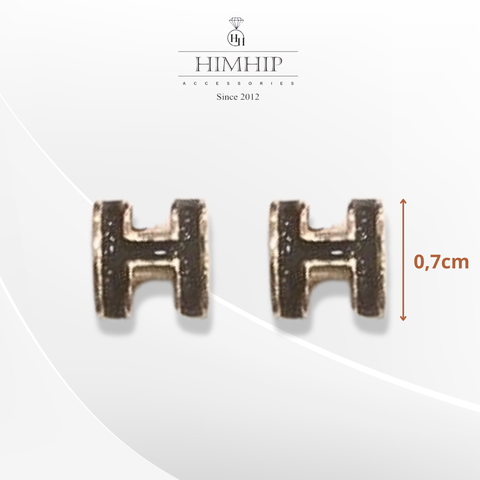 Khuyên Tai Nụ HimHip Chữ H Viền Vàng Sang Trọng Titan 0.7cm