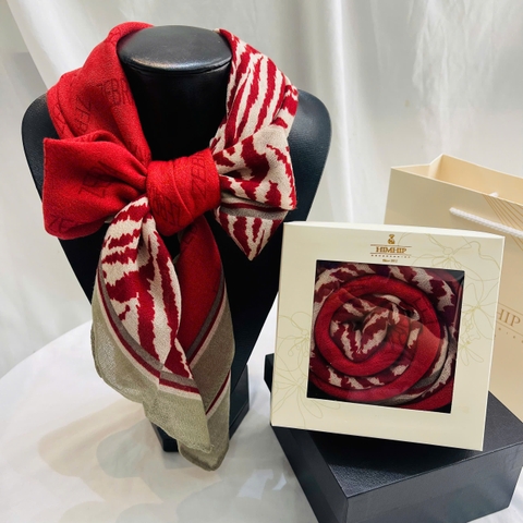 Set Quà HimHip Khăn Viscose  90x90cm Kèm Túi Hộp Thiệp - 1025