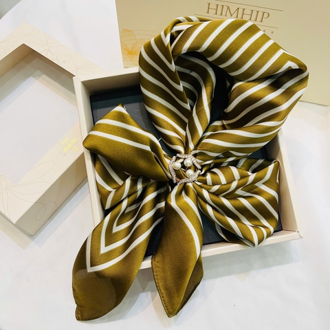 Set Quà HimHip Khăn Lụa Vuông 70x70cm & Cài Khăn Kèm Túi Hộp Thiệp - 449