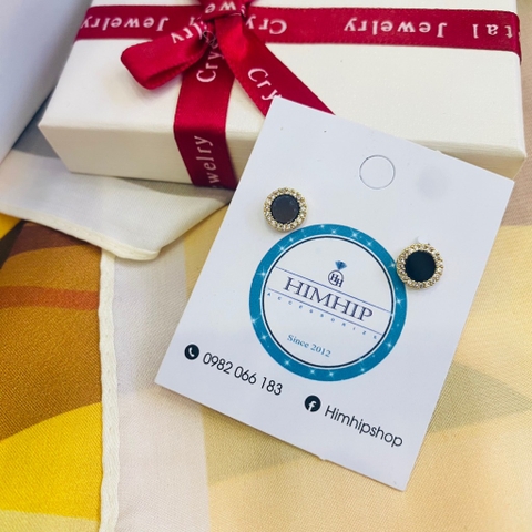 Khuyên Tai Nụ HimHip Mặt Đá Đen Viền Vàng Thanh Lịch HKCC Đính Phale 0,7->0.9cm