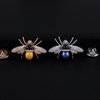 Pin Cài Áo HimHip Nam Nữ Ong Mắt Đen Sang Trọng HKCC Đính Phale 2*3cm