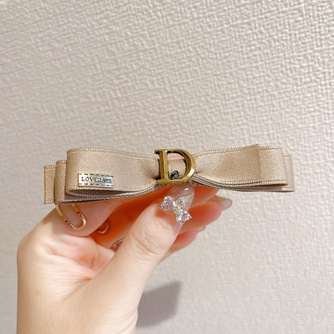 Kẹp Mái Mỏ Vịt HimHip Phối Nơ Vải Chữ D Thanh Lịch 9cm