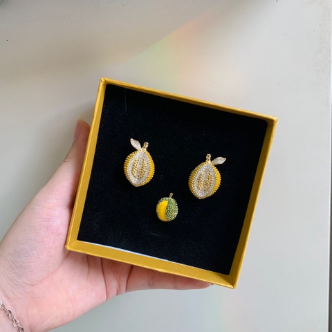Set Hoa Tai Kèm Pin Cài Áo Sầu Riêng Đáng Yêu