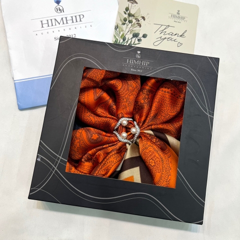 Set Quà Tặng Khăn Lụa Vuông Khổ 70 Kèm Cài Khăn - 277 (Combo đã bao gồm túi hộp thiệp)