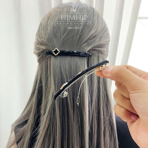 Kẹp Bấm HimHip Composite Đính Hoa 4 Cánh May Mắn 8.7x0.8cm