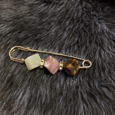 Trâm, Ghim Cài Kim Băng HimHip 3 Viên Đá Nhiều Màu Sang Trọng HKCC Đính Phale 2x7cm