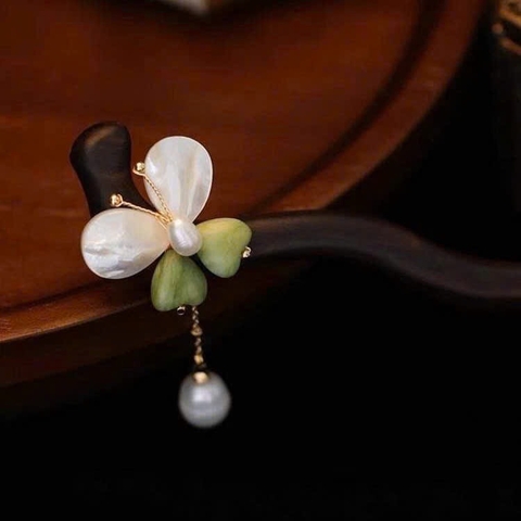 Set Quà HimHip Khăn Lụa Vuông 70x70cm & Trâm Cài Tóc Kèm Túi Hộp Thiệp - 34