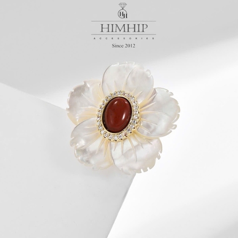Pin Cài Tự Hít HimHip Hoa Mai Nụ Đỏ Sang Trọng HKCC Mix Khảm Trai 2.5cm