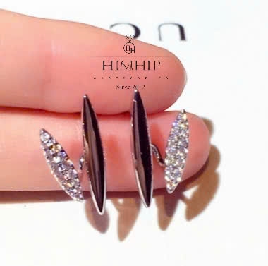 Khuyên Tai Nụ HimHip Mặt Hình Thoi Sang Trọng HKCC Đính Phale 2x1cm