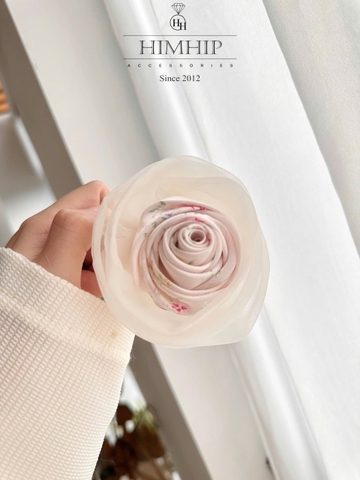 Kẹp Mỏ Vịt HimHip Hoa Hồng Vải Thanh Lịch 6x1cm