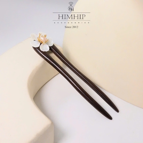 Set Quà HimHip Khăn Lụa Vuông 70x70cm & Cài Khăn, Khuyên Tai, Trâm Cài Tóc Kèm Túi Hộp Thiệp - 655