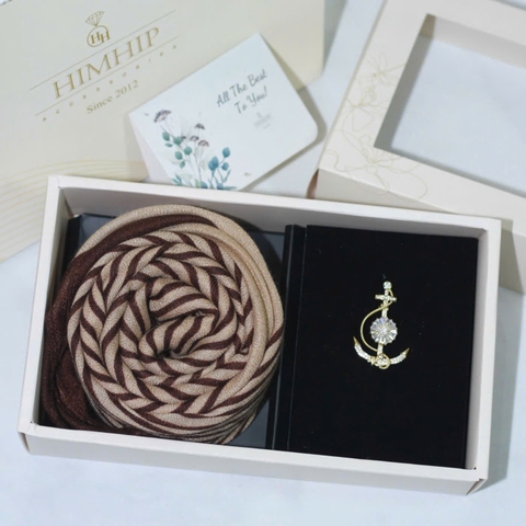 Set Quà HimHip Khăn Lụa Vuông 90*90cm & Cài Áo Kèm Túi Hộp Thiệp - 1155