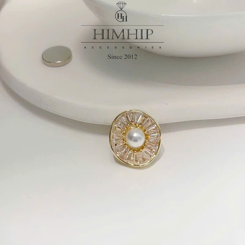 Pin Cài Tự Hít HimHip Hoa Tròn Nhỏ Nụ Giả Trai Phối Đá Phale 1.6cm