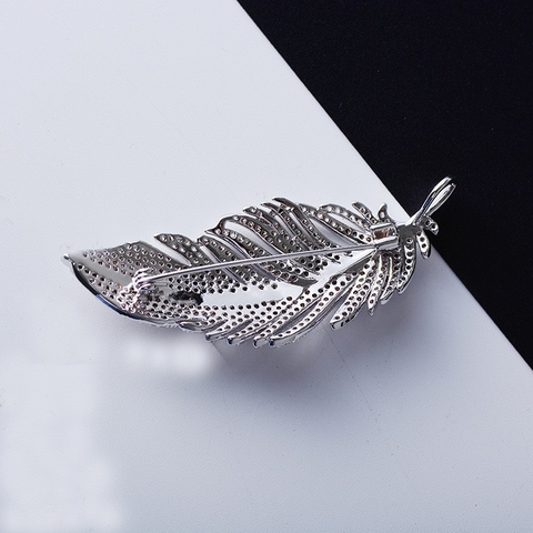 Trâm, Ghim Cài Áo HimHip Nam Nữ Lông Vũ Sang Trọng HKCC Đính Phale 2,3*6cm