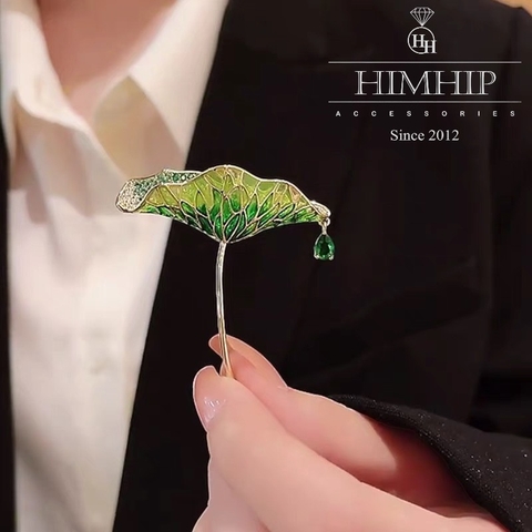 Trâm, Ghim Cài Áo HimHip Lá Sen Quý Phái HKCC Đính Phale 4,5*5cm