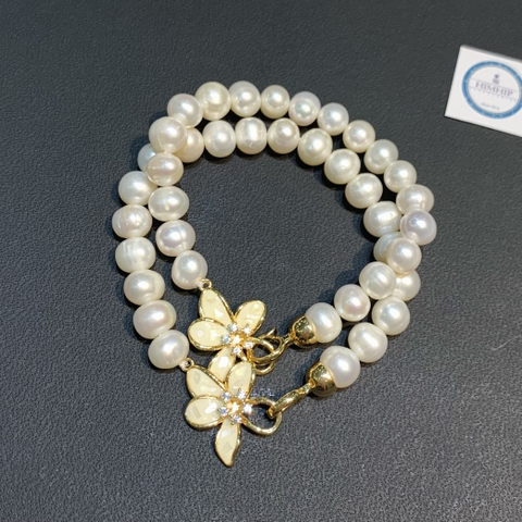 Vòng Tay HimHip Trai Thật Khóa Mặt Hoa 4 Cánh Nhụy Phale Sang Trọng 18cm - Trắng