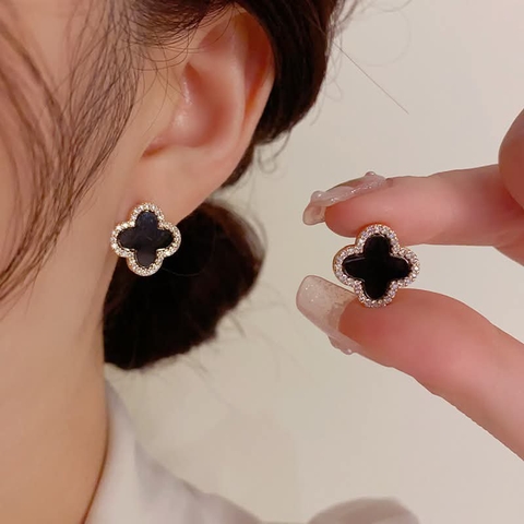 Khuyên Tai Nụ HimHip HKCC Mặt Cỏ Bốn Lá May Mắn 1.3cm
