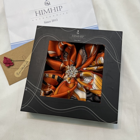 Set Quà 8/3 HimHip Khăn Lụa Cao Cấp 65x65cm & Cài Khăn Kèm Túi Hộp Thiệp - 302