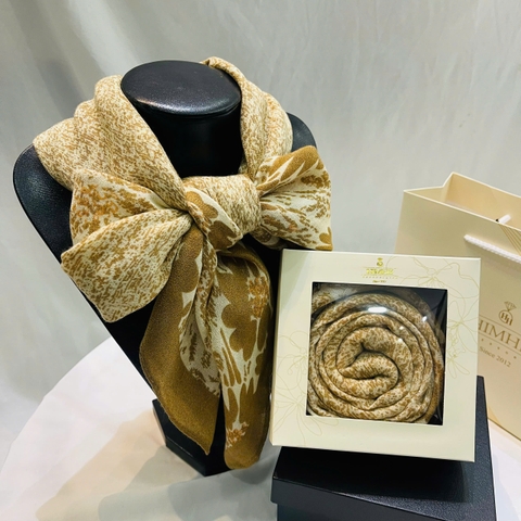 Set Quà HimHip Khăn Viscose  90x90cm Kèm Túi Hộp Thiệp - 1033