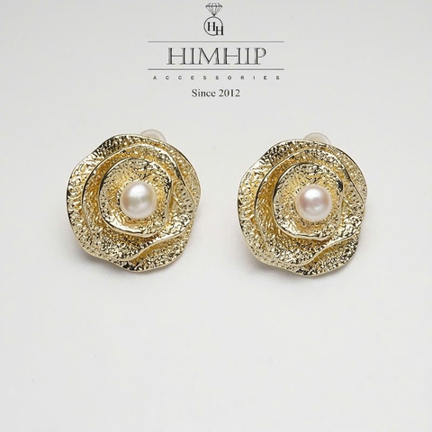 Khuyên Tai Nụ HimHip Mặt Hoa Hồng Vàng Sang Trọng HKCC Mix Ngọc Trai Thật 2.3x2.3cm