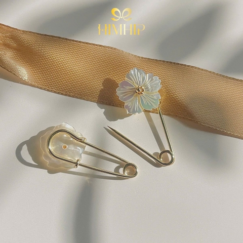 [Thiết kế] Trâm, Ghim Cài Áo Kim Băng HimHip HKCC Bạch Vân Mai 3.2x1.5cm