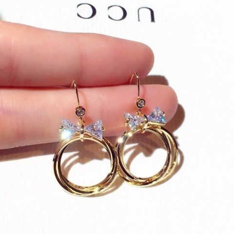 Khuyên Tai Ngắn HimHip Nơ Vòng Tròn Sang Trọng HKCC Đính Phale 1.5x3cm